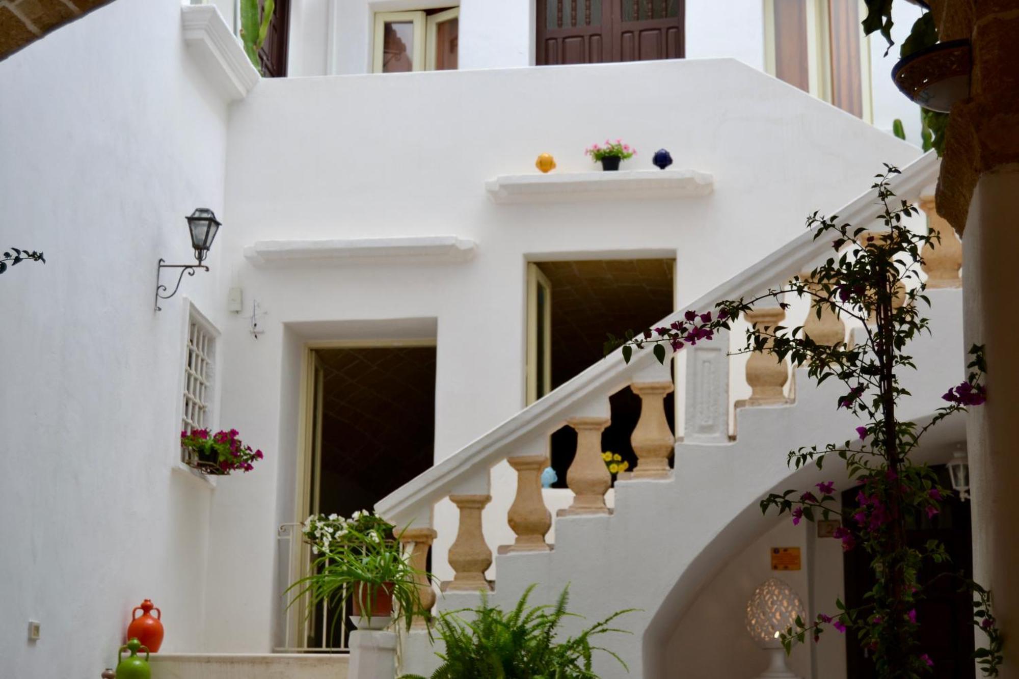 Kallistos Suites & Apartments Gallipoli Buitenkant foto