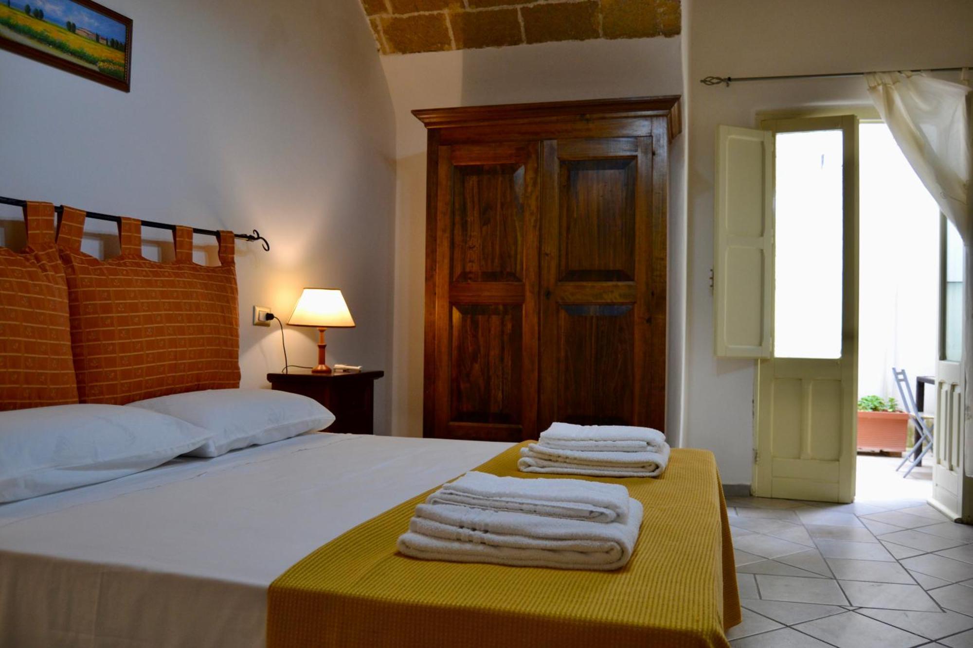 Kallistos Suites & Apartments Gallipoli Buitenkant foto