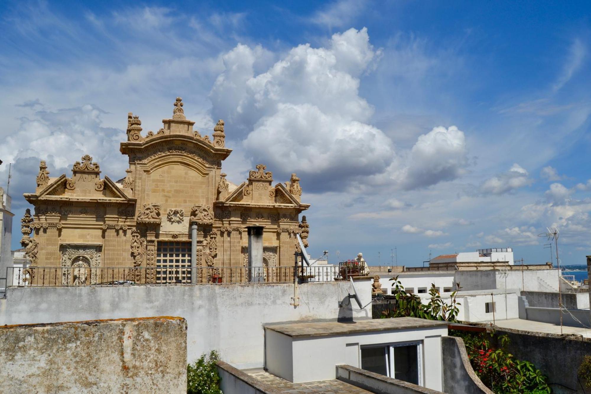 Kallistos Suites & Apartments Gallipoli Buitenkant foto