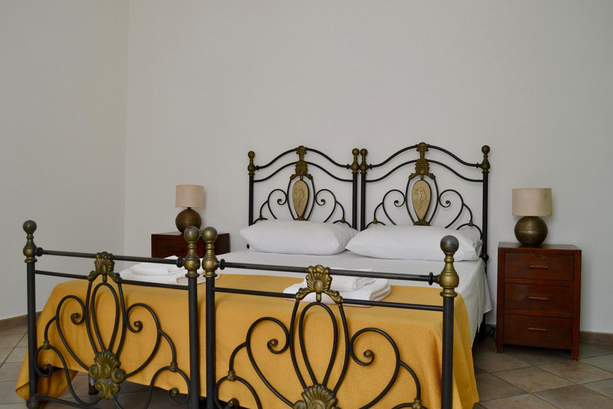 Kallistos Suites & Apartments Gallipoli Buitenkant foto