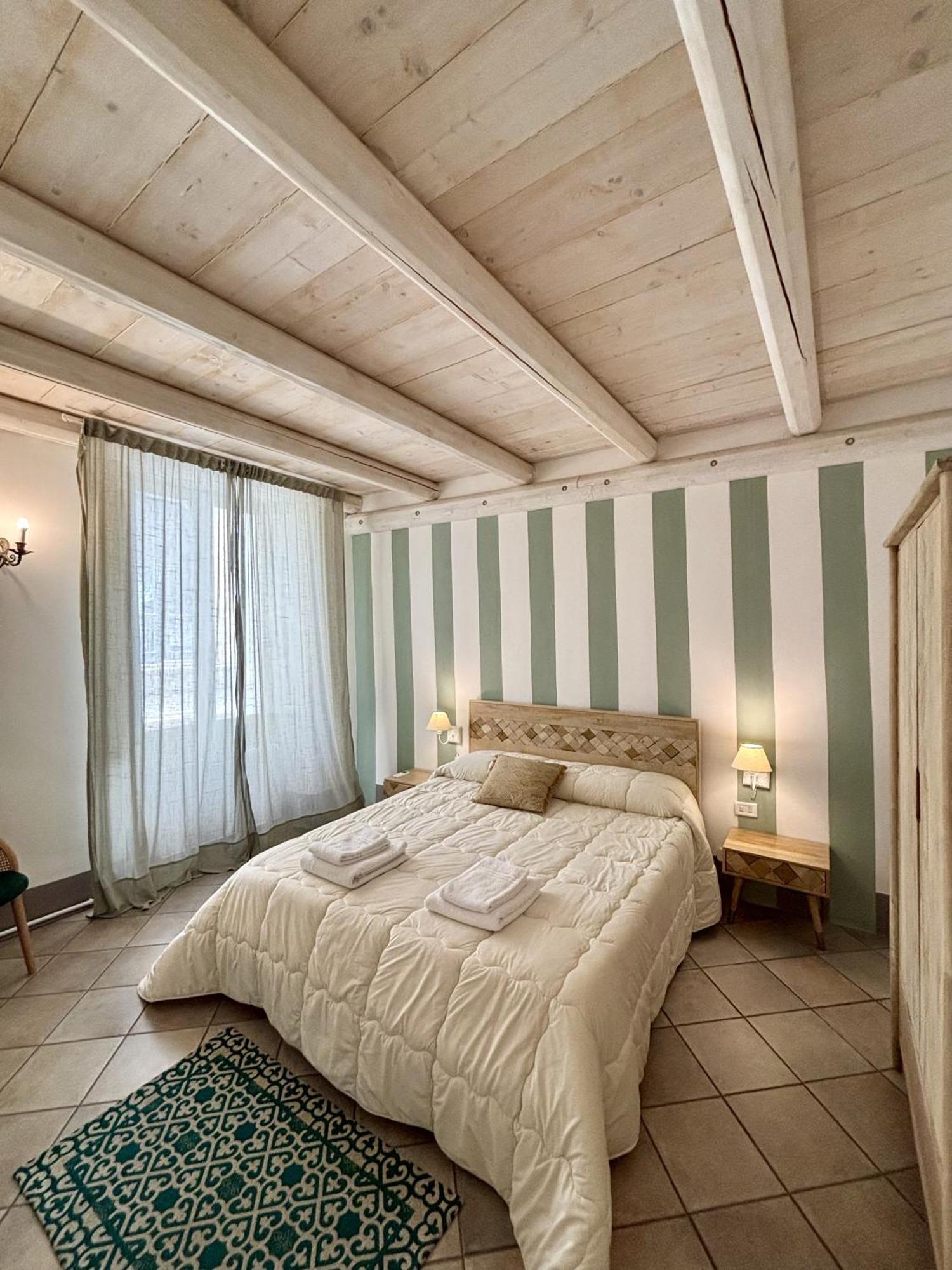Kallistos Suites & Apartments Gallipoli Buitenkant foto