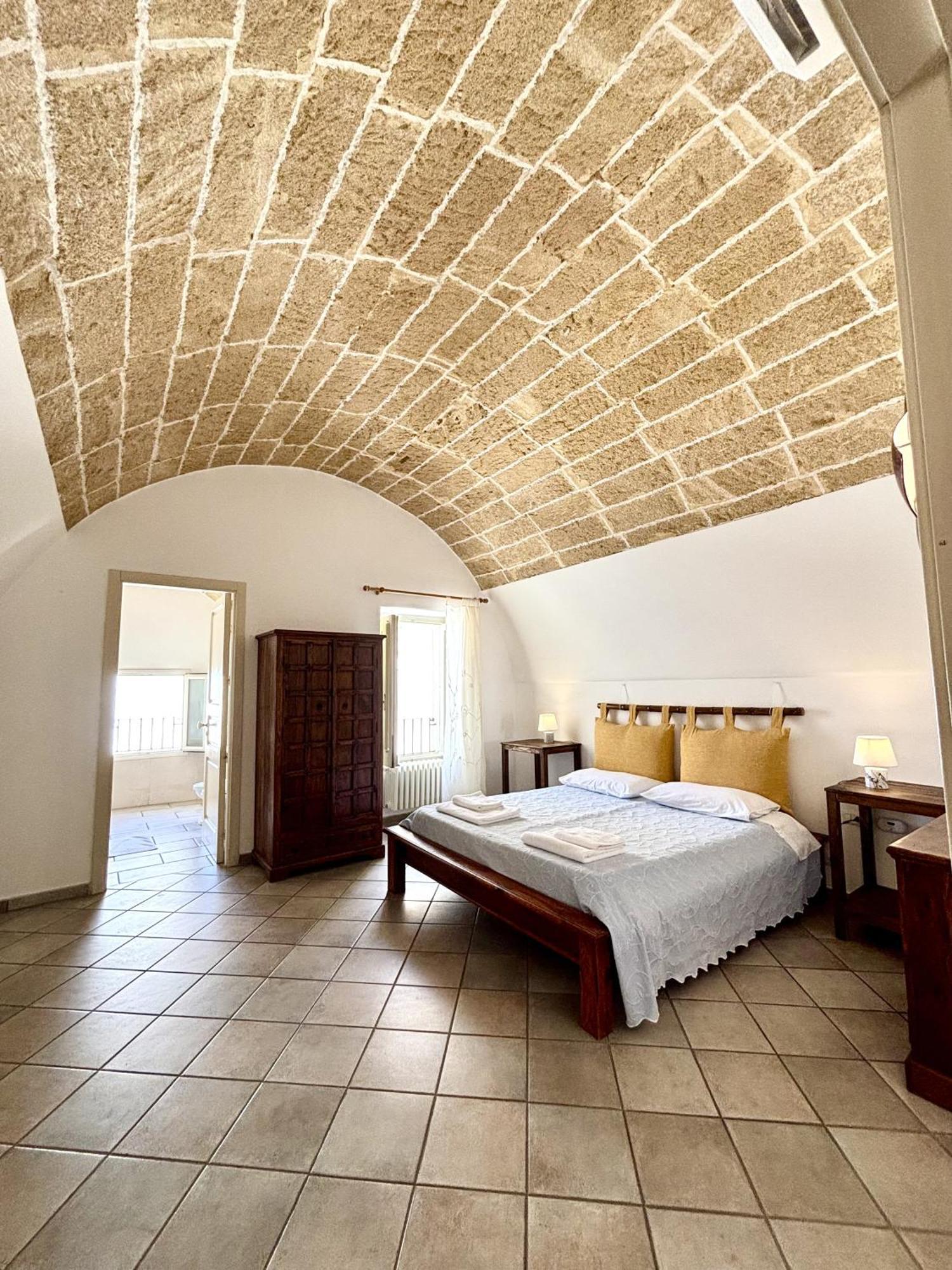 Kallistos Suites & Apartments Gallipoli Buitenkant foto